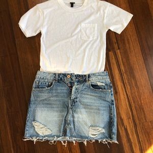 Zara Distressed jeans skirt.